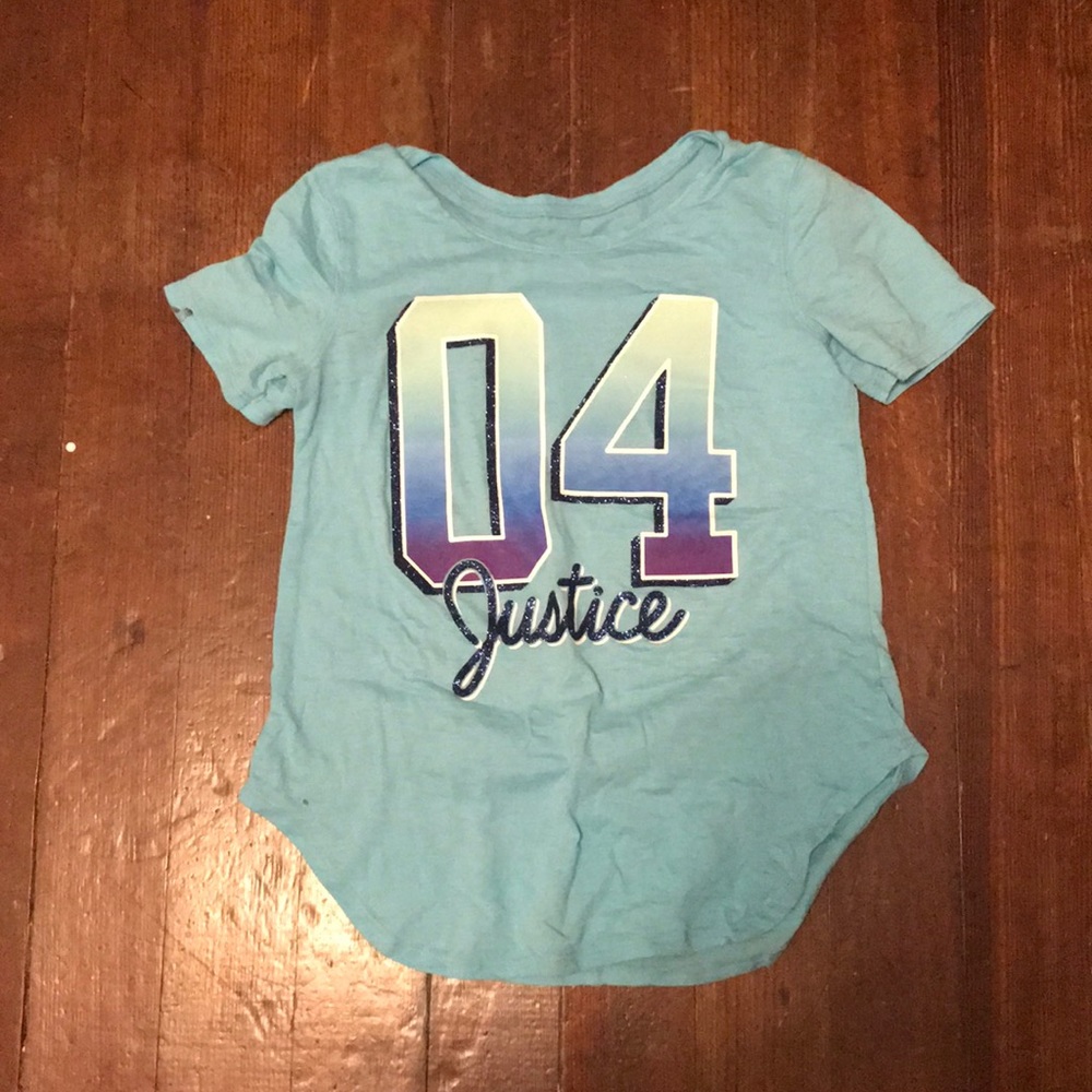 Tee shirt